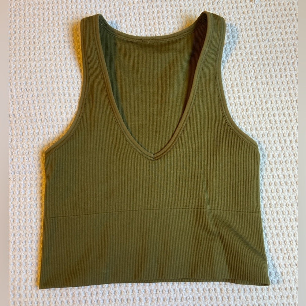 Athleta aurora seamless longline sports top